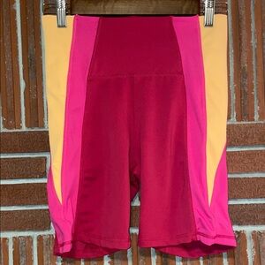 Senita Athletics Trio Neon Women’s biker shorts size medium